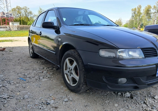 Seat Leon cena 6900 przebieg: 326669, rok produkcji 2000 z Warta małe 154